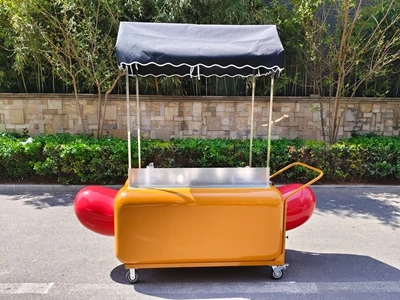 Cum să alegi cel mai bun cărucior de hot dog pentru afacerea ta